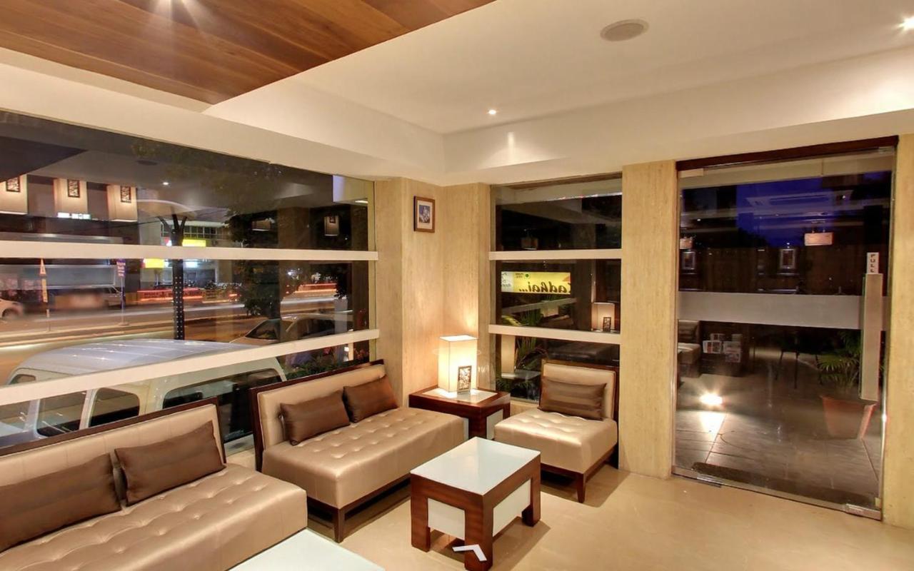 Krios Hotel - Near Sg Highway, Ahmedabad Ngoại thất bức ảnh